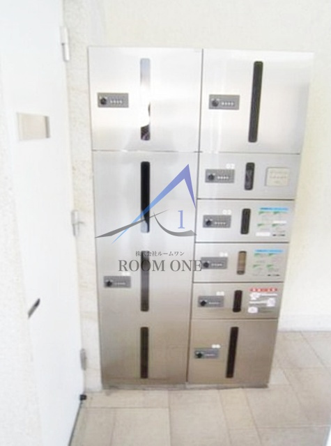 メイクスデザイン東陽町のその他共用部分|宅配ボックスです。