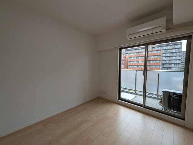 パークフラッツ緑地公園の居間・リビング