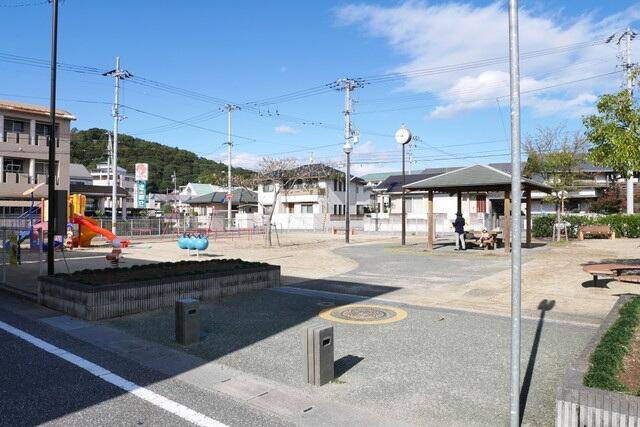 サンモールコスモスＡ棟の周辺|高知百石町郵便局まで667m 