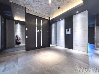 【エントランス】 | S-RESIDENCE名駅West | 落ち着いたエントランスです