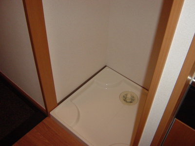 【その他】 | フラワーハイツ龍ヶ崎 | 洗濯機置場