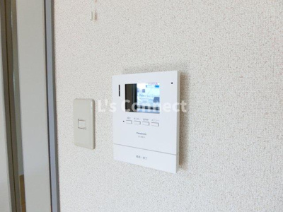 【セキュリティ】 | アバントヒルズ | 突然の来客時もＴＶモニターホンでしっかり確認。
