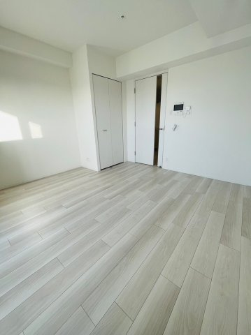 仲介手数料0円！！エスリード千種パークフロントの居間・リビング