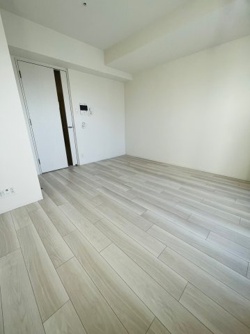 仲介手数料0円！！エスリード千種パークフロントの居間・リビング