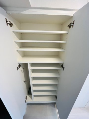 仲介手数料0円！！エスリード千種パークフロントの収納