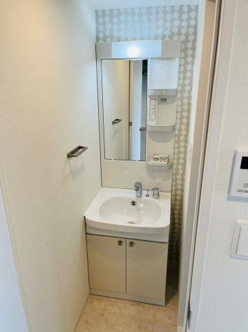 仲介手数料0円！！エスリード千種パークフロントの洗面所