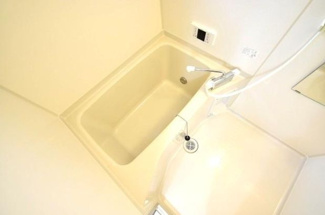 【浴室】 | 延沢戸建て　C棟 | 日々の疲れを癒すお風呂付です