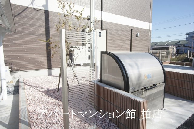 フェリーチェのエントランス|※別号室参考写真です ※現況優先