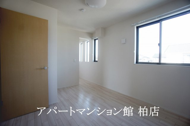 フェリーチェの寝室|※別号室参考写真です ※現況優先