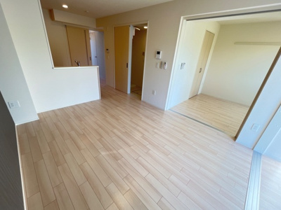 【居間・リビング】 | プリオーレおおたかの森 | ※別号室参考写真です ※現況優先