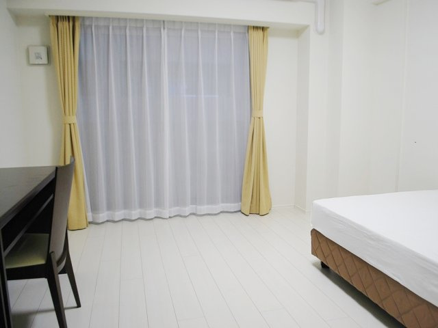 プレール・ドゥーク潮見の内装|明るい色調の室内です