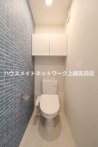 リナーシェ Ａのトイレ|温水洗浄暖房便座