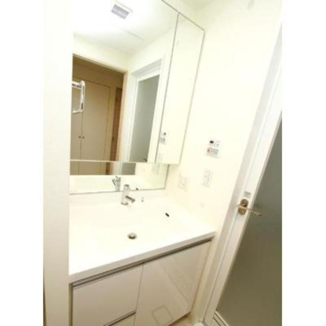 ＴＨＥ　ＴＯＫＹＯ　ＴＯＷＥＲＳ　ＭＩＤＴＯＷＥＲの洗面所|※写真は同タイプ住戸です。