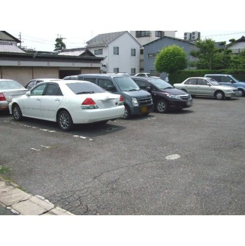 永井町１丁目駐車場の外観