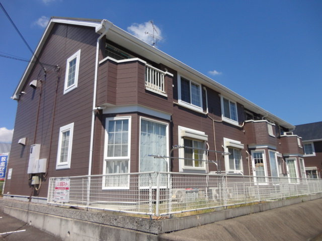 ウイングヒルズの外観