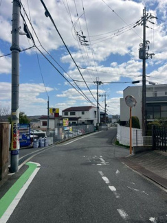 【前面道路含む現地写真】