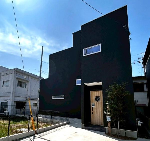 泉佐野市羽倉崎上町３丁目の中古一戸建の画像