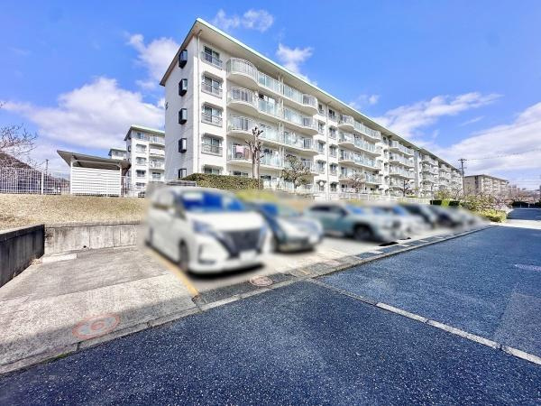 【駐車場】 | 名谷15団地64号棟