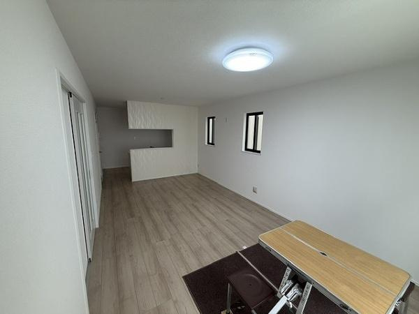 【居間・リビング】 | 大阪市鶴見区中茶屋1丁目　B号棟