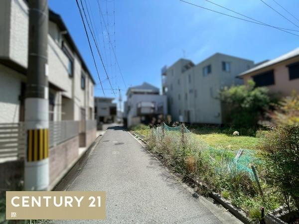 和歌山市納定　土地の前面道路含む現地写真