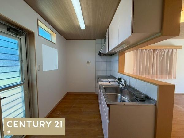 和歌山市木ノ本　中古戸建のキッチン