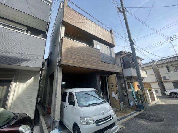 【前面道路含む現地写真】