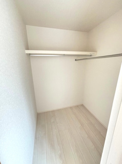 【収納】 | 廿日市市住吉（廿日市駅）全3区画　NO2【外構込み】 | 2階　3部屋　　収納付きでお部屋がスッキリ広く使えます。