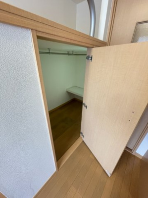 【内装】 | レオパレス昇弘 | ウォークインクローゼット