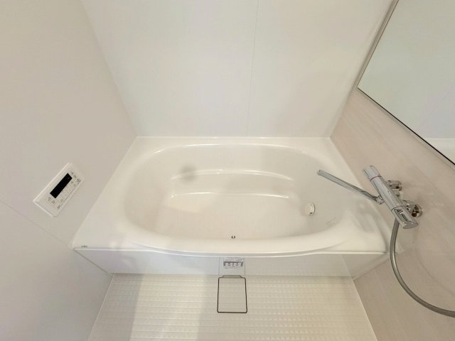 スプランディッドライズ新大阪ノースの浴室