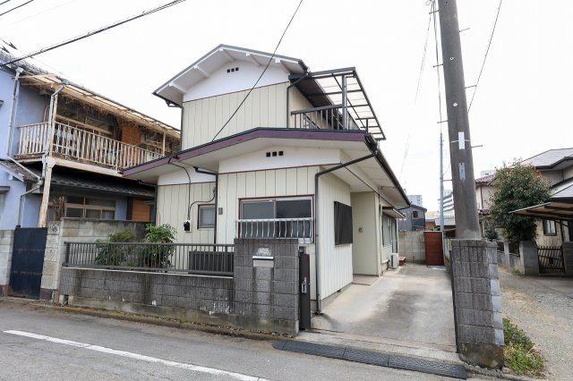 八幡町戸建ての外観