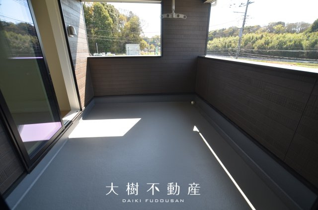 【バルコニー】 | 綾瀬市早川 新築戸建て 全6棟【仲介手数料無料】