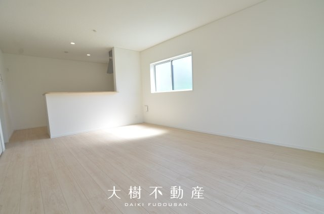 【居間・リビング】 | 綾瀬市早川 新築戸建て 全6棟【仲介手数料無料】