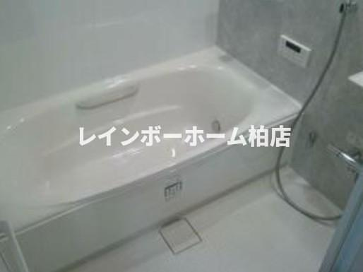 【仲介手数料：50％OFF】対象物件！の浴室|日々の疲れを癒すお風呂付です