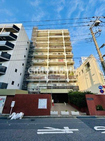 シャルム錦糸町の外観|「錦糸町駅」徒歩10分のロケーション。ペットの飼育可能マンションです。