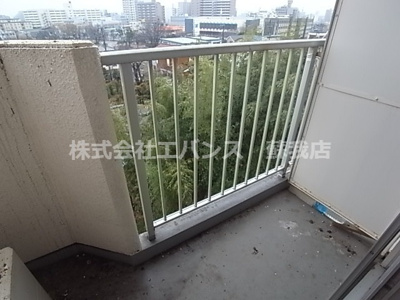 【バルコニー】 | マンション翠嵐 | 陽当たり良好なバルコニーです