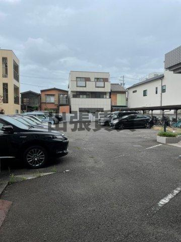 仲介手数料0！！アメニティ雁道の駐車場