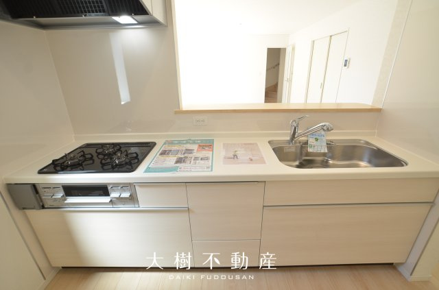 【キッチン】 | 綾瀬市早川 新築戸建て 全6棟【仲介手数料無料】