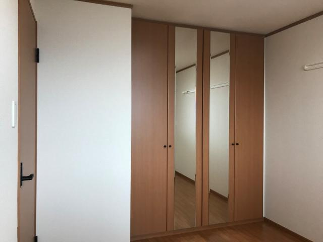 ベルウェイクの内装|北洋室
