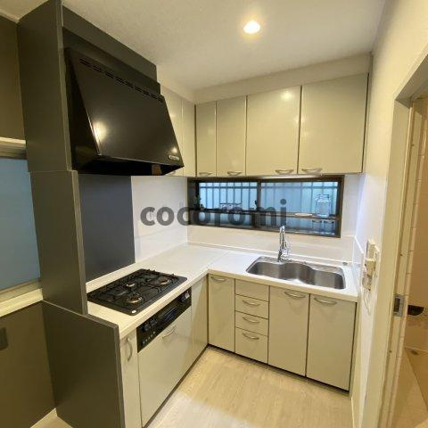 香里西之町戸建のキッチン