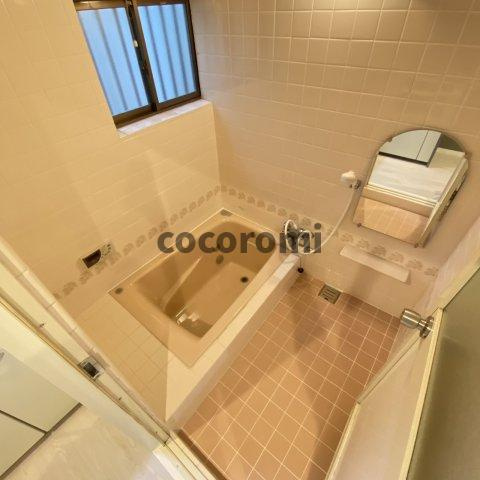 香里西之町戸建の浴室