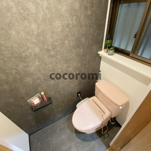 香里西之町戸建のトイレ