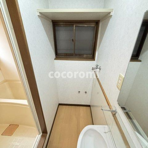 寝屋南2丁目戸建の玄関