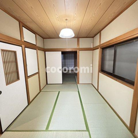 寝屋南2丁目戸建の和室