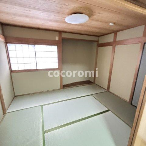 寝屋南2丁目戸建の寝室