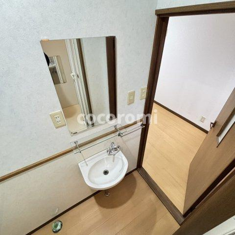 寝屋南2丁目戸建の洗面所