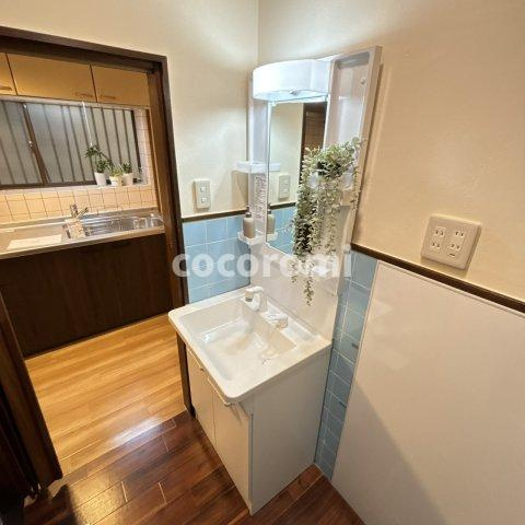 津田東町１丁目戸建の洗面所