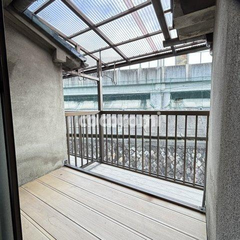 松丘町テラスのバルコニー