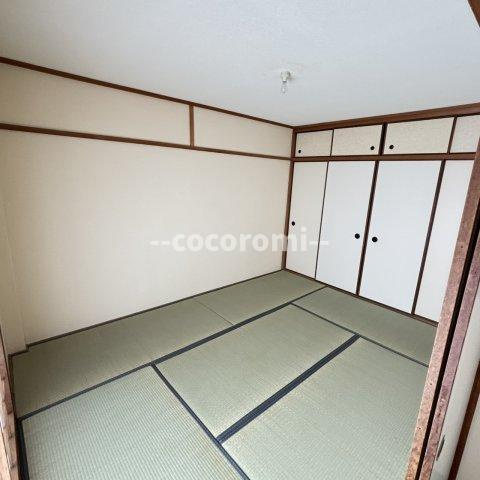 香里園東之町車庫付貸家の内装