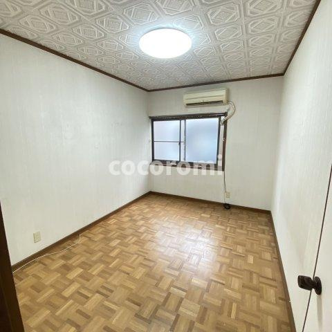 田井町貸家の内装