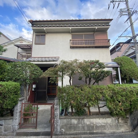 田井町貸家の外観